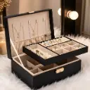 Boite a Bijoux en Simili Cuir Noir – Rangement Luxe Velours