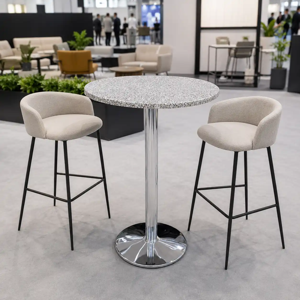 Table Haute Ronde Design 70×110 cm – Plateau Effet Terrazzo & Pied Chromé